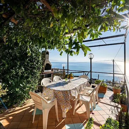 Torre Di - House Апартаменты Амальфи